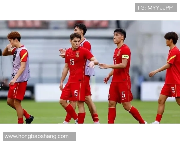 重庆足球队状态飙升创历史新高引发球迷热议与期待